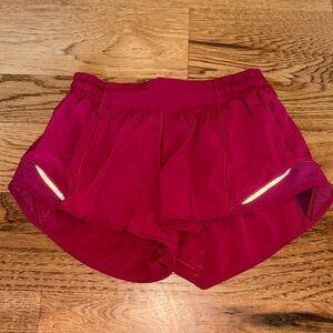 Lululemon hottie hot shorts